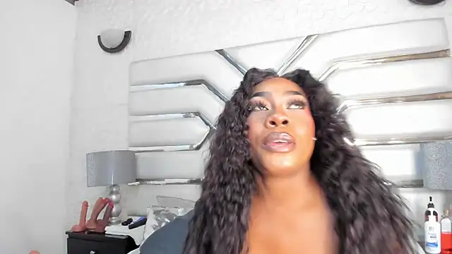 LexiieGrey online show from 06/16/26, 10:45