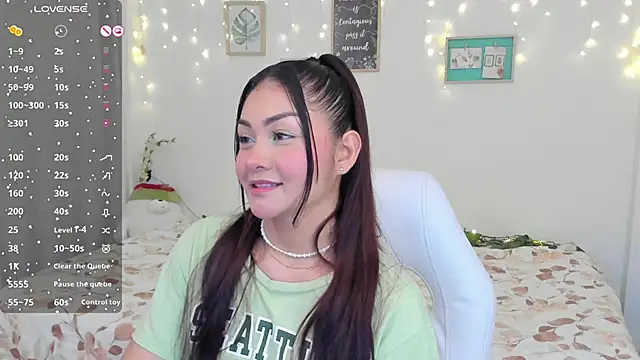 cute baby5 online show from 12/13/24, 10:45