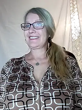 irinamaux online show from 01/09/25, 02:29