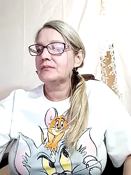 irinamaux online show from 01/23/25, 11:37