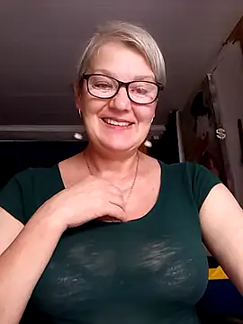 irinamaux online show from 06/27/26, 03:44