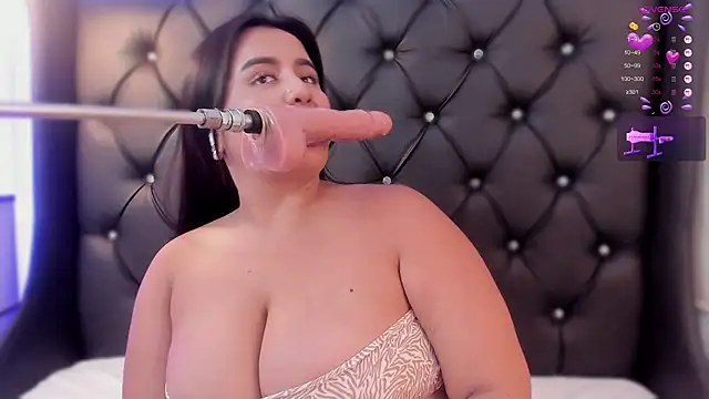 sweett katty  online show from 01/23/25, 08:13