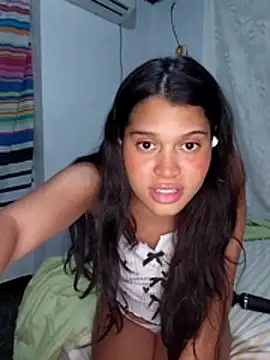 Tamiapple online show from 11/04/25, 02:54