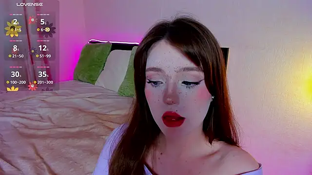 lexxxxxxi online show from 11/13/25, 06:07