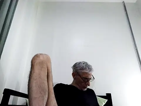 BIGUNCUTHARDCOCK online show from 02/18/25, 04:58