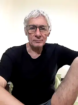 BIGUNCUTHARDCOCK online show from 03/05/25, 08:00