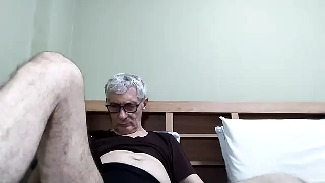 BIGUNCUTHARDCOCK online show from 11/24/25, 02:06