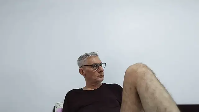 BIGUNCUTHARDCOCK online show from 05/26/26, 12:28