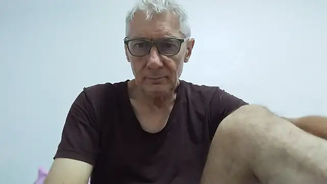 BIGUNCUTHARDCOCK online show from 07/04/26, 11:44