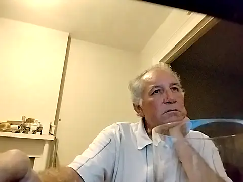 Snapshot of XXCUTHULU23 chatting on 09/27/25, 05:23 XXCUTHULU23 online show from 09/27/25, 05:23