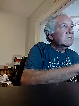 Snapshot of XXCUTHULU23 chatting on 10/21/25, 06:14 XXCUTHULU23 online show from 10/21/25, 06:14