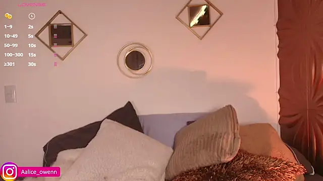 Aliceowenn online show from 01/26/25, 11:08
