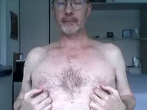 Snapshot of Lolodamour72 chatting on 05/14/26, 02:57 Lolodamour72 online show from 05/14/26, 02:57