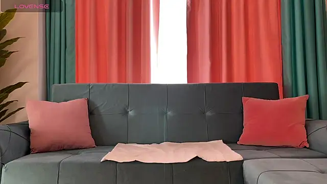 Snapshot of UrGoddessJenny chatting on 02/20/26, 10:05 UrGoddessJenny online show from 02/20/26, 10:05