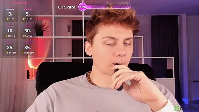 Snapshot of sunnyburn_boy chatting on 10/14/25, 05:58 sunnyburn boy online show from 10/14/25, 05:58