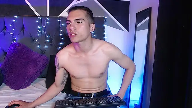  Tattoo Couple online show from 01/12/25, 12:28