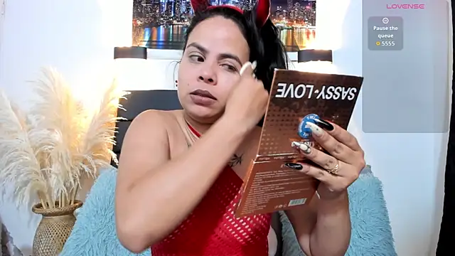 Julieta Coopeer  online show from 09/16/25, 10:38