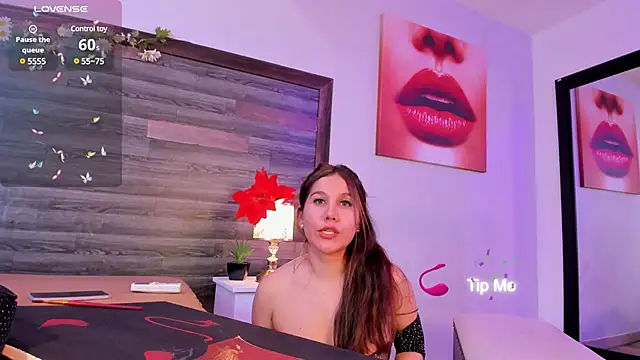 EmmaBakeer online show from 02/12/25, 10:59