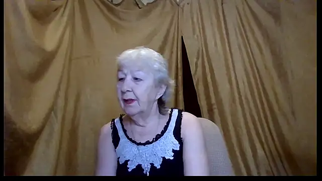  Estelitta 5 online show from 02/15/26, 08:02