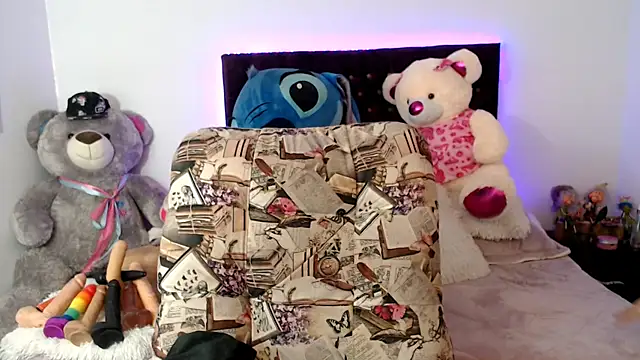 Lorenahot 06 online show from 11/24/25, 07:46