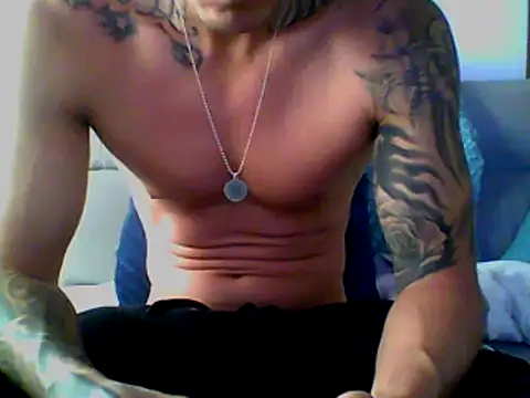 Snapshot of Skater29xx2 chatting on 02/12/25, 06:40 Skater29xx2 online show from 02/12/25, 06:40