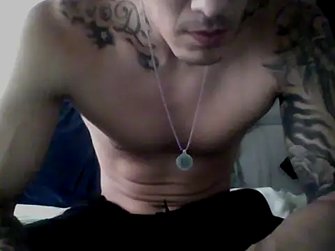 Snapshot of Skater29xx2 chatting on 02/12/25, 09:43 Skater29xx2 online show from 02/12/25, 09:43