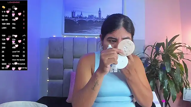 hottie mine  online show from 01/26/25, 07:09