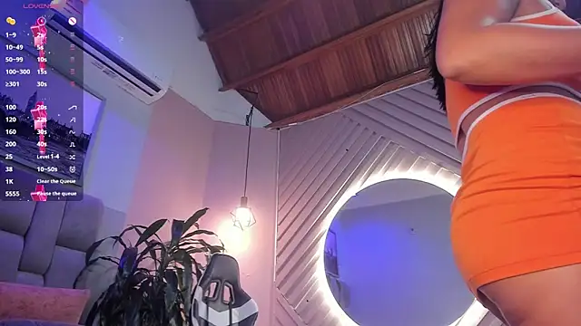 hottie mine  online show from 03/03/25, 02:04