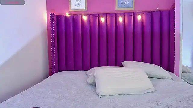 Snapshot of cattaleeyaa chatting on 09/15/25, 01:33 cattaleeyaa online show from 09/15/25, 01:33