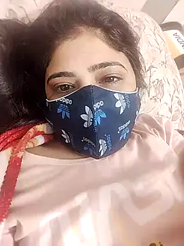 Snapshot of Husnpari20 chatting on 12/02/24, 05:26 Husnpari20 online show from 12/02/24, 05:26