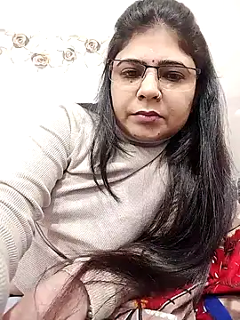 Snapshot of Husnpari20 chatting on 12/27/24, 07:51 Husnpari20 online show from 12/27/24, 07:51