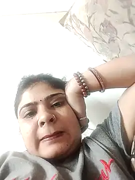 Snapshot of Husnpari20 chatting on 01/15/25, 05:26 Husnpari20 online show from 01/15/25, 05:26