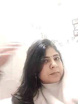 Snapshot of Husnpari20 chatting on 01/16/25, 09:16 Husnpari20 online show from 01/16/25, 09:16