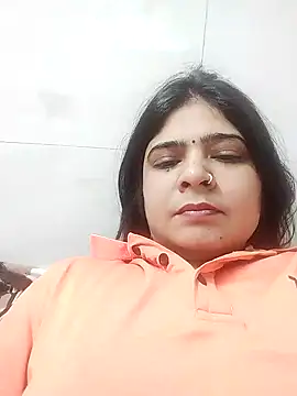 Snapshot of Husnpari20 chatting on 02/02/25, 05:04 Husnpari20 online show from 02/02/25, 05:04