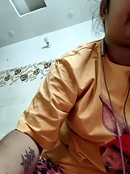 Snapshot of Husnpari20 chatting on 03/04/25, 02:32 Husnpari20 online show from 03/04/25, 02:32