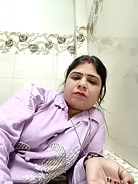 Snapshot of Husnpari20 chatting on 03/12/25, 12:04 Husnpari20 online show from 03/12/25, 12:04