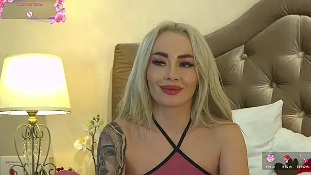 FrancescaMcGray online show from 12/17/24, 04:00