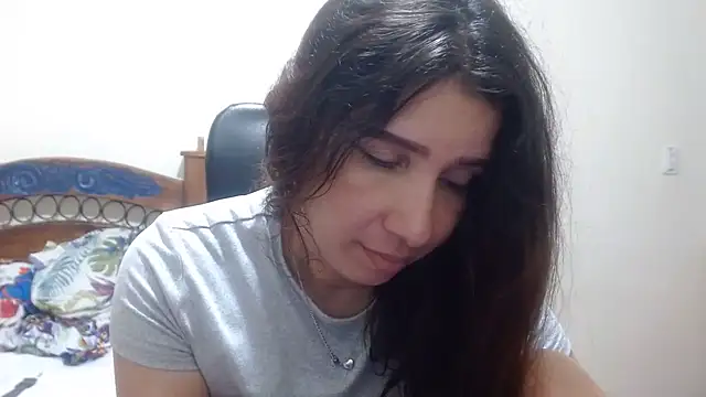 Ainhoa-hot online show from 06/09/26, 07:14