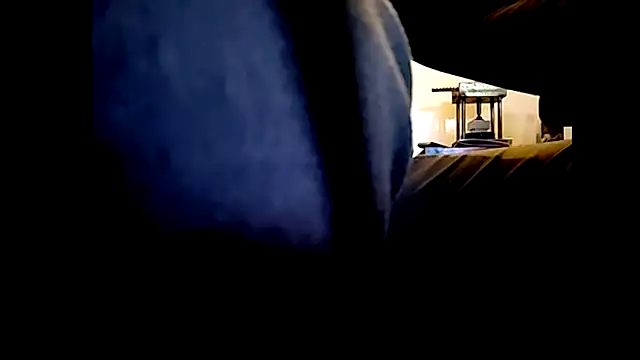 Snapshot of Pegg-fist-me chatting on 10/26/25, 04:29 Pegg-fist-me online show from 10/26/25, 04:29