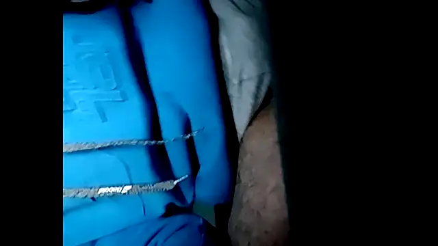 Snapshot of Pegg-fist-me chatting on 10/29/25, 01:52 Pegg-fist-me online show from 10/29/25, 01:52