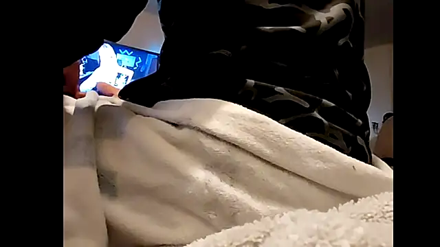 Pegg-fist-me online show from 11/17/25, 01:00