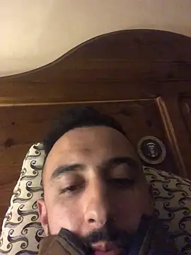 ClatteryPrexy online show from 12/31/24, 08:02