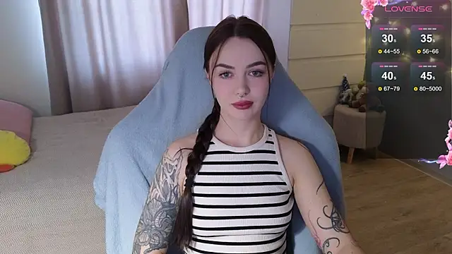 Snapshot of kate_leoo chatting on 03/29/26, 01:22 kate leoo online show from 03/29/26, 01:22