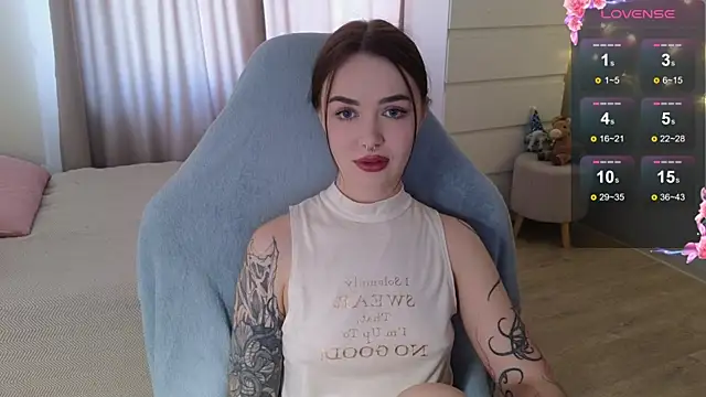 Snapshot of kate_leoo chatting on 04/16/26, 11:55 kate leoo online show from 04/16/26, 11:55