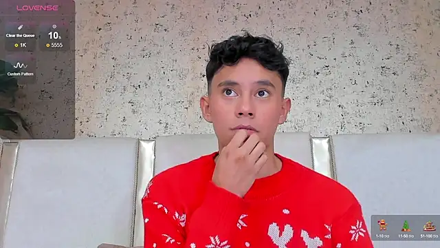 Angel esteban fx online show from 12/22/24, 03:44