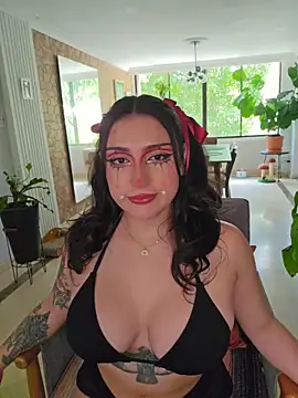 freya bella  online show from 05/15/26, 06:37