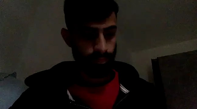 hugoprada online show from 12/18/24, 01:12