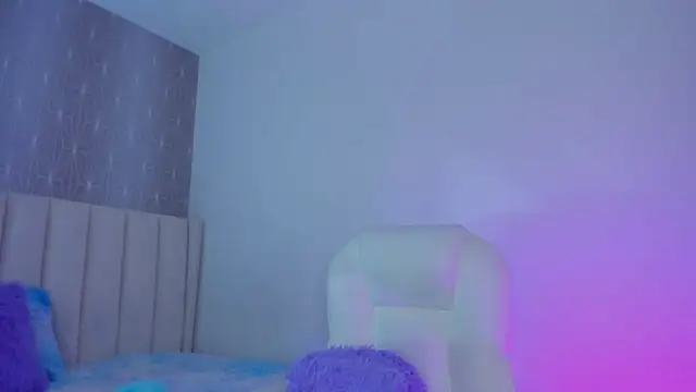 MiissCharlotte online show from 11/20/25, 03:39