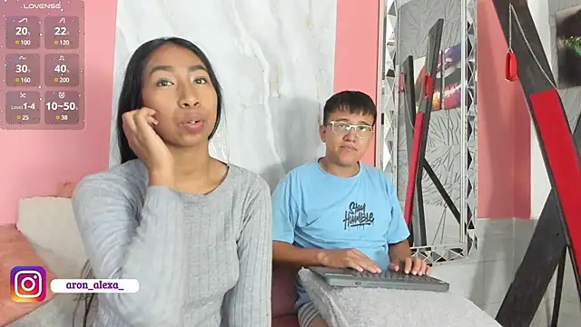 Snapshot of aron_alexa chatting on 02/08/25, 01:22 aron alexa online show from 02/08/25, 01:22