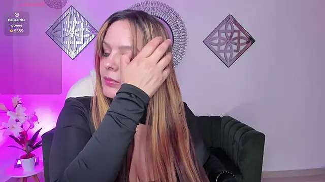 Aida adams online show from 11/20/25, 12:16